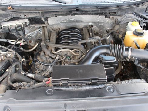 Used 2014 Ford F150 XLT w/ Equipment Group 302A Luxury image 46