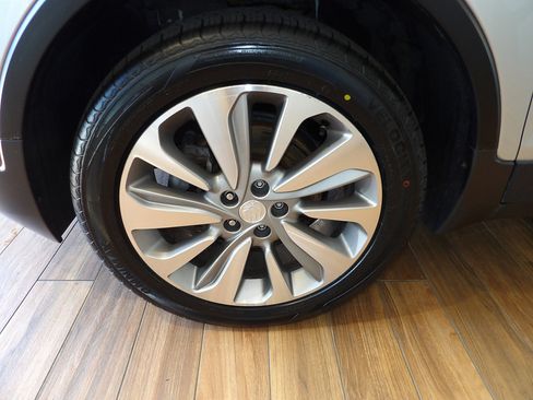 Used 2019 Buick Encore Preferred AWD/4WD image 10