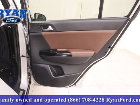 Used 2017 Kia Sportage SX image 13