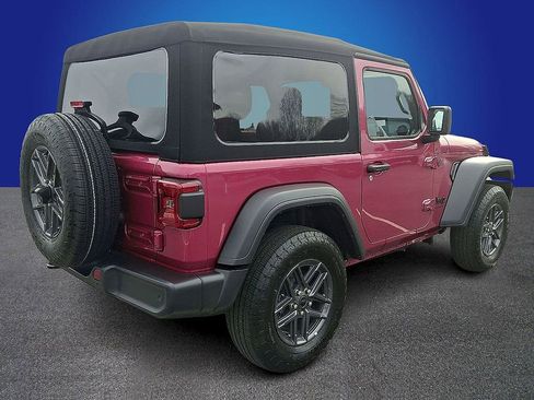Used 2024 Jeep Wrangler Sport AWD/4WD image 4