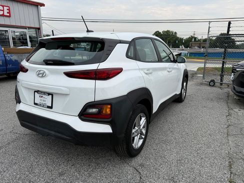 Used 2021 Hyundai Kona SE FWD image 5