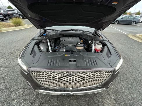 Used 2023 Genesis GV70 2.5T w/ Select Package image 33