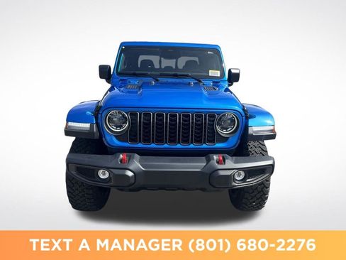 New 2026 Jeep Gladiator Rubicon w/ Steel Power Dome Hood Package AWD/4WD image 8
