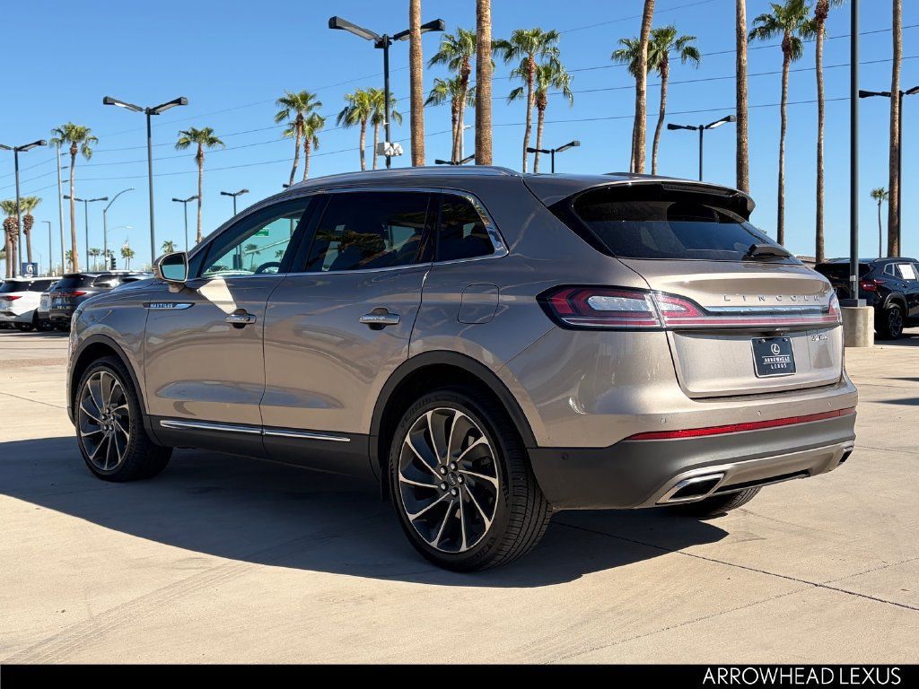 Used 2019 Lincoln Nautilus Reserve w/ Ultimate Package AWD/4WD image 4
