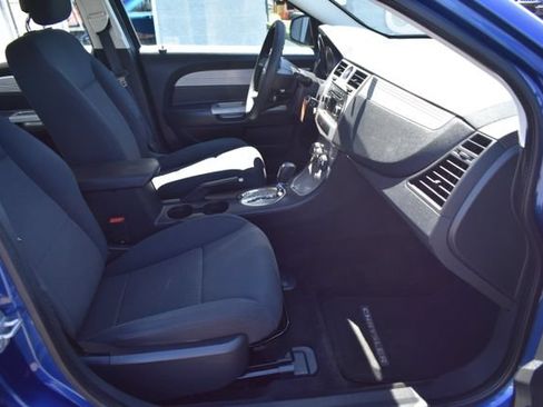 Used 2010 Chrysler Sebring Touring FWD image 29