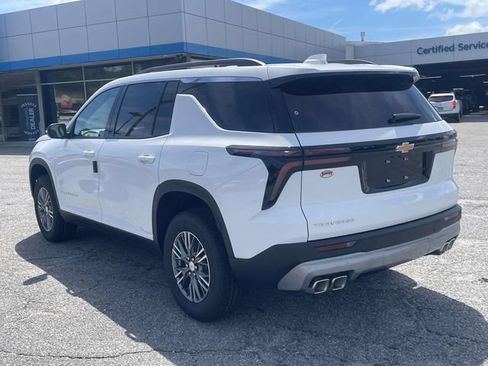 New 2026 Chevrolet Traverse LT FWD image 5
