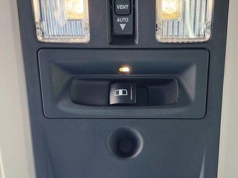 Used 2016 RAM 1500 Sport w/ Black Ram 1500 Sport Group image 28