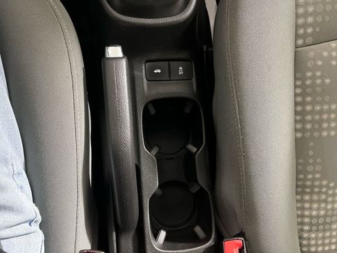 Used 2017 Chevrolet Sonic LS image 20