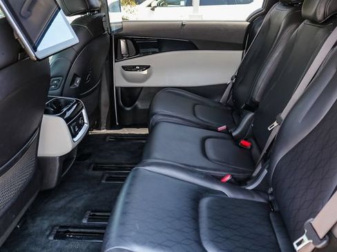 Used 2024 Kia Carnival SX FWD image 20