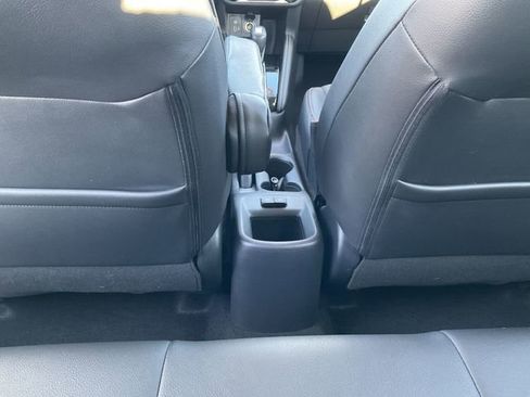 Used 2019 Nissan Kicks SR w/ SR Premium Package image 27