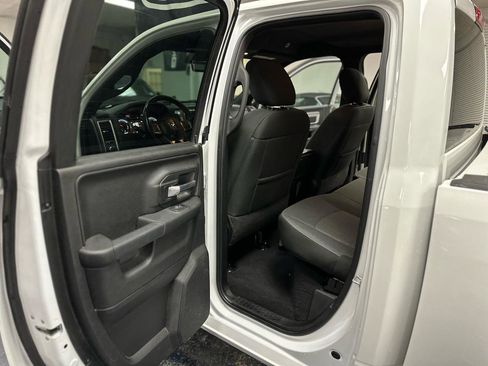 Used 2021 RAM 1500 Classic Warlock w/ Luxury Group AWD/4WD image 40