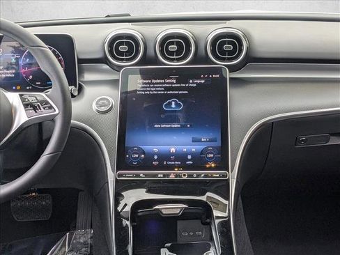 Used 2025 Mercedes-Benz C 300 Sedan image 12
