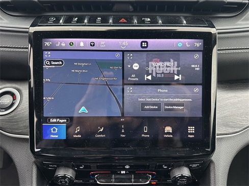 Used 2023 Jeep Grand Cherokee Limited image 22