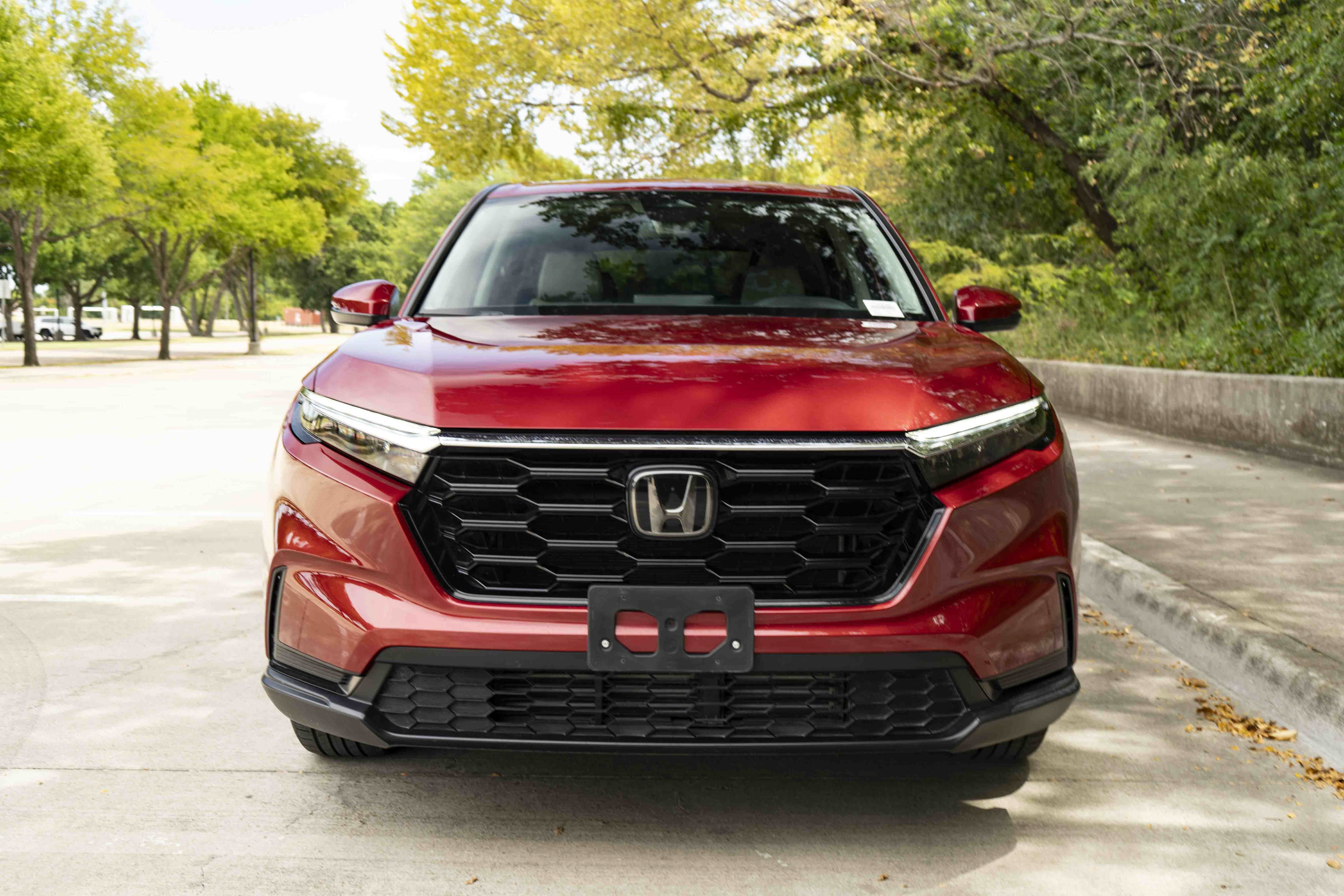 Used 2025 Honda CR-V EX image 3