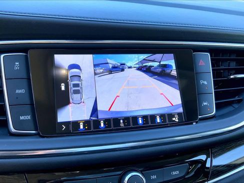 Used 2021 Buick Enclave Avenir w/ Avenir Technology Package image 25