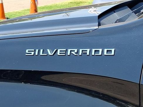 Used 2021 Chevrolet Silverado 1500 Custom AWD/4WD image 24