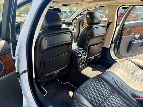 Used 2016 Jaguar XJ L Portfolio image 19