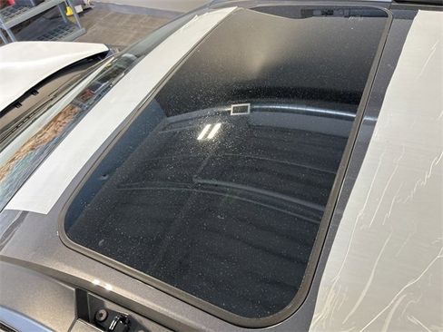 New 2026 Subaru Outback Limited image 9