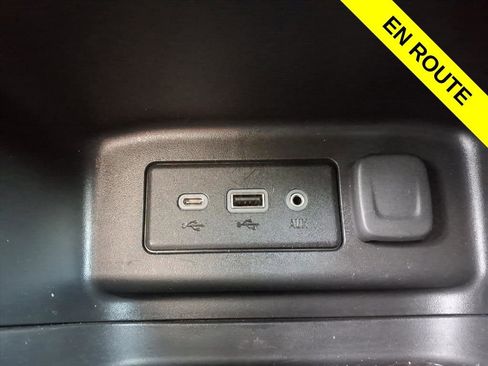 Used 2022 Chevrolet Equinox RS w/ LPO, Floor Liner Package image 12