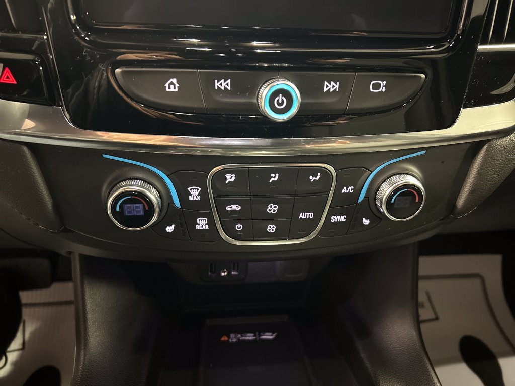 Used 2023 Chevrolet Traverse LT w/ LPO, Floor Liner Package AWD/4WD image 19