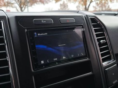 Used 2015 Ford F150 XLT AWD/4WD image 15