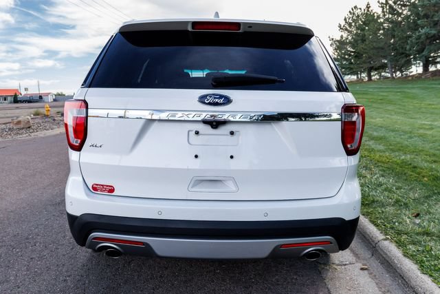 Used 2016 Ford Explorer XLT w/ Equipment Group 202A FWD image 6