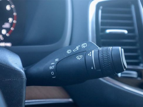 Used 2022 Volvo XC90 T6 Momentum w/ Advanced Package image 15