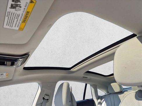 Used 2023 Mercedes-Benz EQE 350+ 4MATIC Sedan image 15