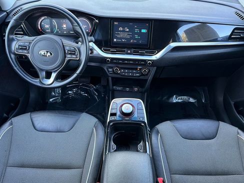 Used 2020 Kia Niro EX image 15