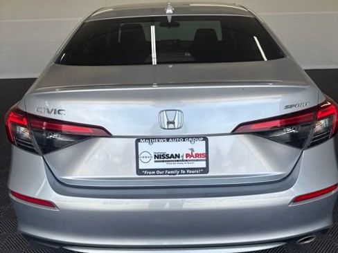 Used 2025 Honda Civic Sport image 19