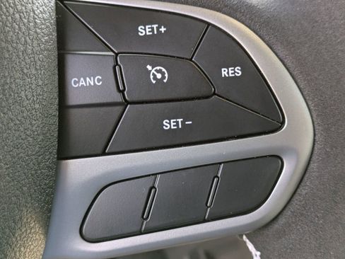 Used 2021 Dodge Challenger SRT Hellcat Redeye image 16