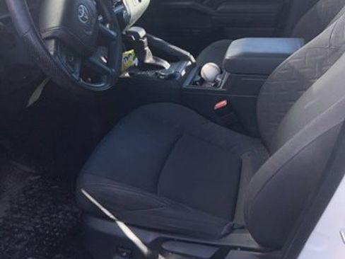 Certified 2024 Toyota Tacoma SR image 5