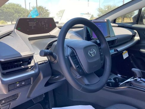 New 2026 Toyota Prius LE FWD image 9
