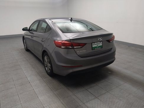Used 2018 Hyundai Elantra SEL FWD image 5
