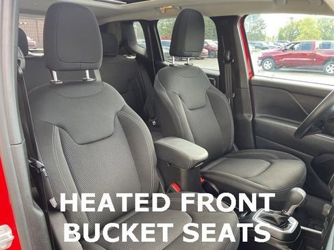 Certified 2023 Jeep Renegade Altitude w/ Sun/Sound Group image 2