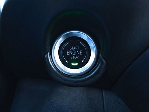 Used 2025 Chevrolet Tahoe LT w/ Comfort Package image 20