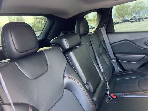 Used 2022 Jeep Cherokee Trailhawk w/ Premium Leather Package image 24