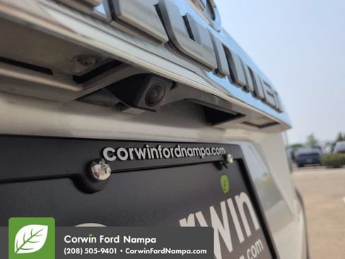 Used 2018 Toyota 4Runner Limited AWD/4WD image 31