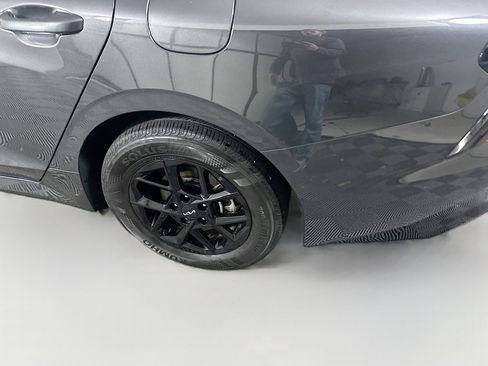 Used 2025 Kia K5 LXS image 11