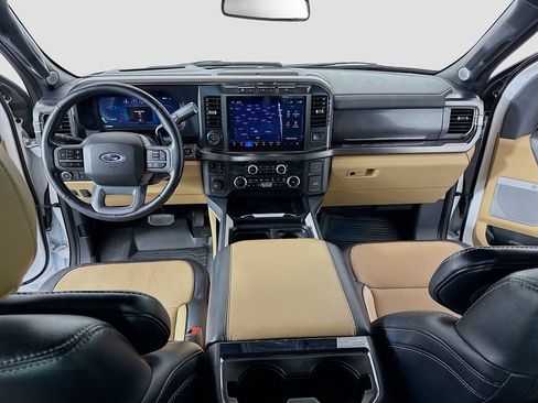 Used 2024 Ford F350 Lariat w/ Lariat Ultimate Package AWD/4WD image 28