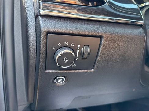 Used 2020 Jeep Grand Cherokee Trailhawk image 18