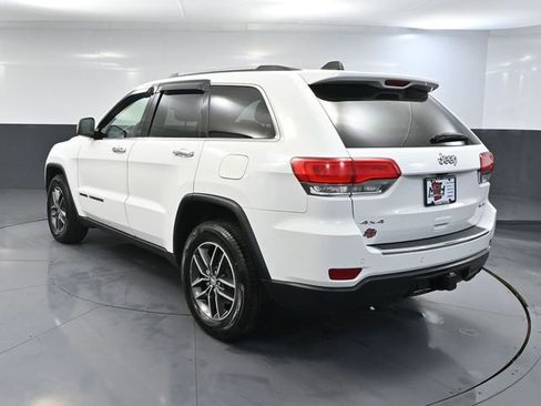 Used 2018 Jeep Grand Cherokee Limited w/ Trailer Tow Group IV image 9