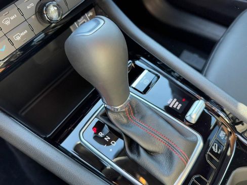 New 2026 Jeep Compass Trailhawk image 12