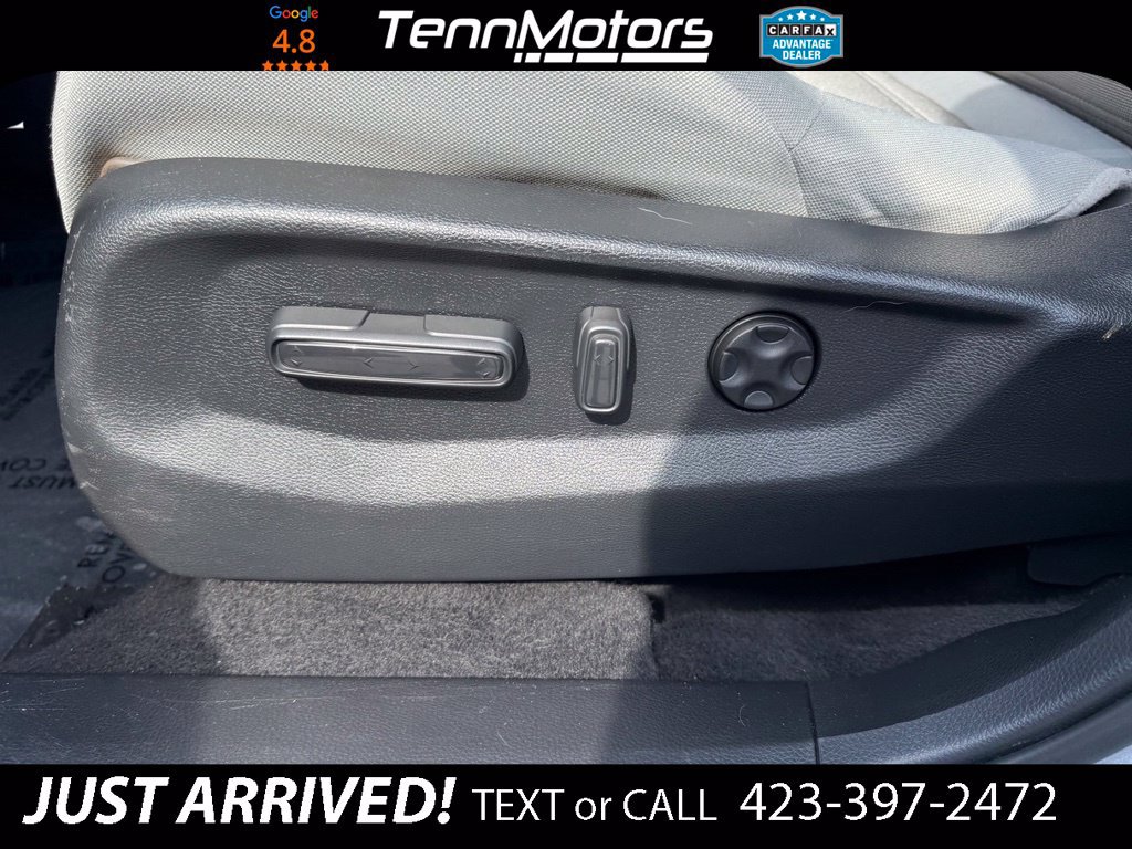 Used 2017 Honda CR-V EX image 11