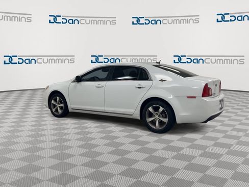 Used 2011 Chevrolet Malibu LT w/ Power Convenience Package FWD image 6