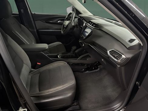 Used 2021 Chevrolet TrailBlazer LT w/ Convenience Package FWD image 15