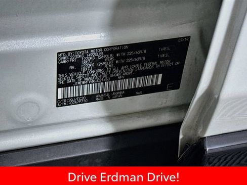 Certified 2019 Toyota RAV4 XSE w/ XSE Weather Package AWD/4WD image 32