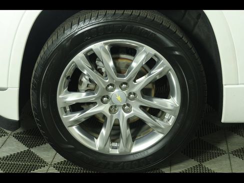 Used 2021 Chevrolet Traverse High Country AWD/4WD image 14