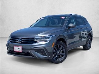Used 2023 Volkswagen Tiguan SE FWD video 1