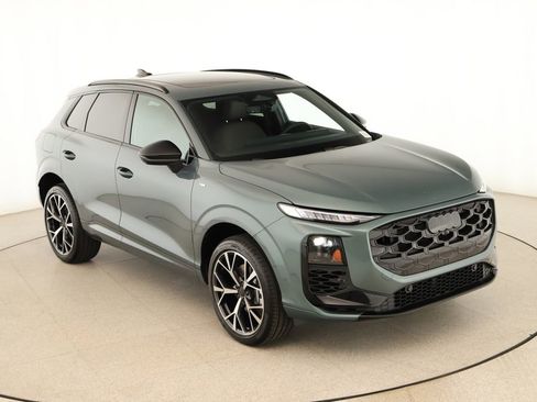 New 2026 Audi Q3 quattro 2.0T AWD/4WD image 38